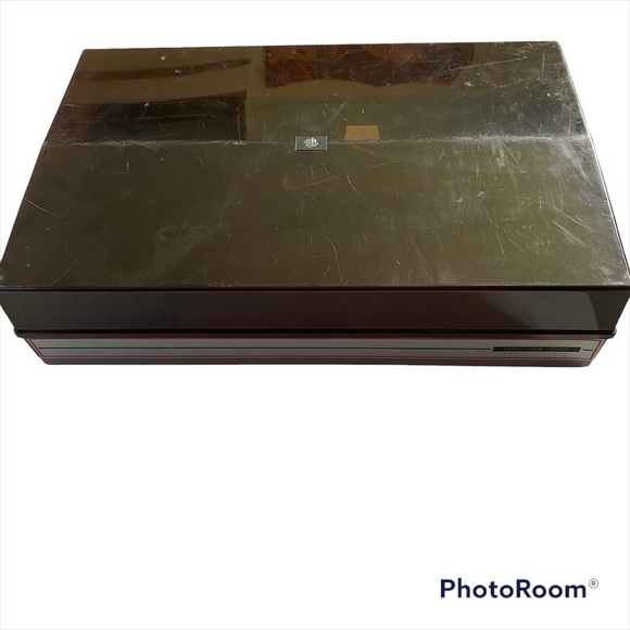 Vintage NES Video Game Center Hartzell Nintendo Storage Container Plastic - Picture 1 of 6